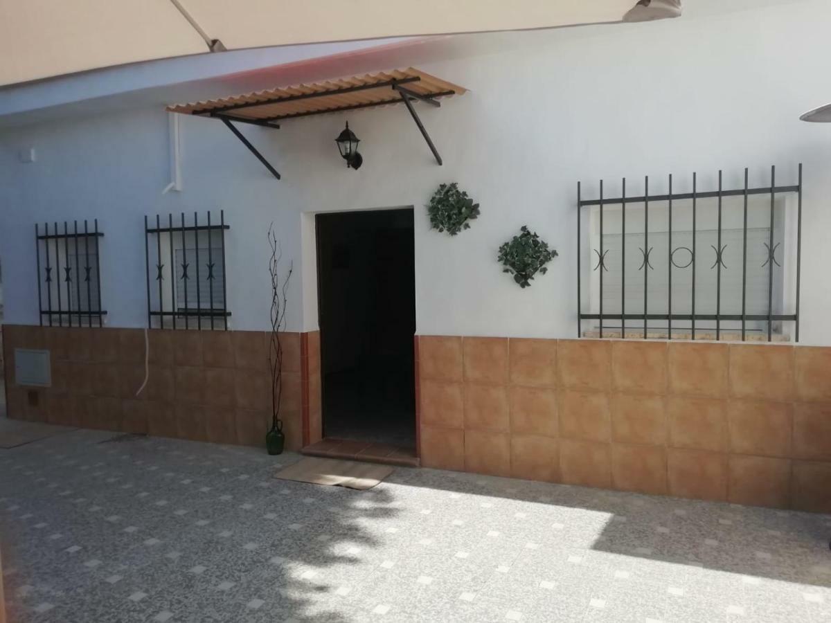 Casita a 800 metros de Sevilla Camas Exterior foto