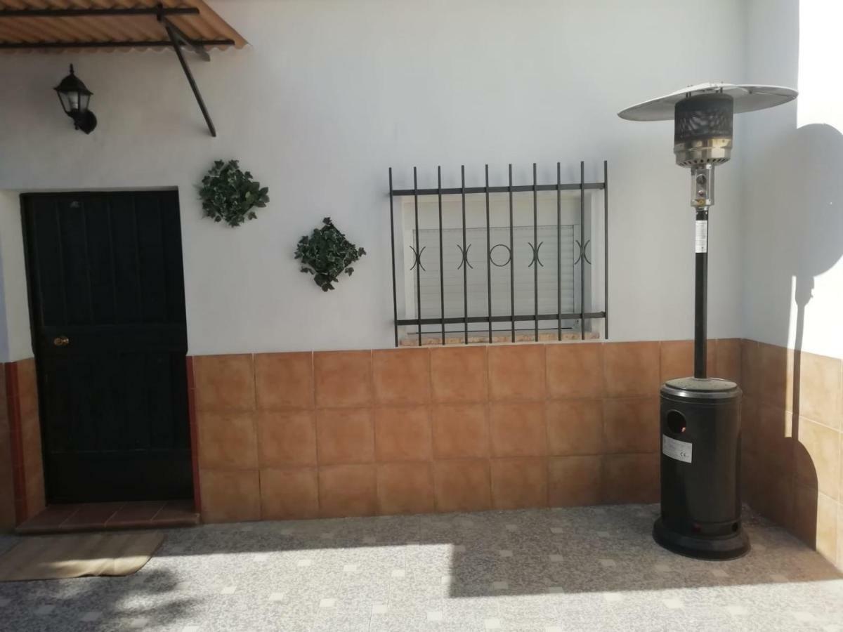 Casita a 800 metros de Sevilla Camas Exterior foto